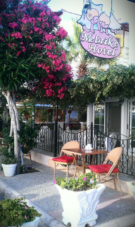 Melaike Hotel 포카 외부 사진
